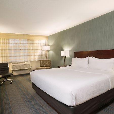 Holiday Inn Columbus Dwtn-Capitol Square By Ihg Exterior photo