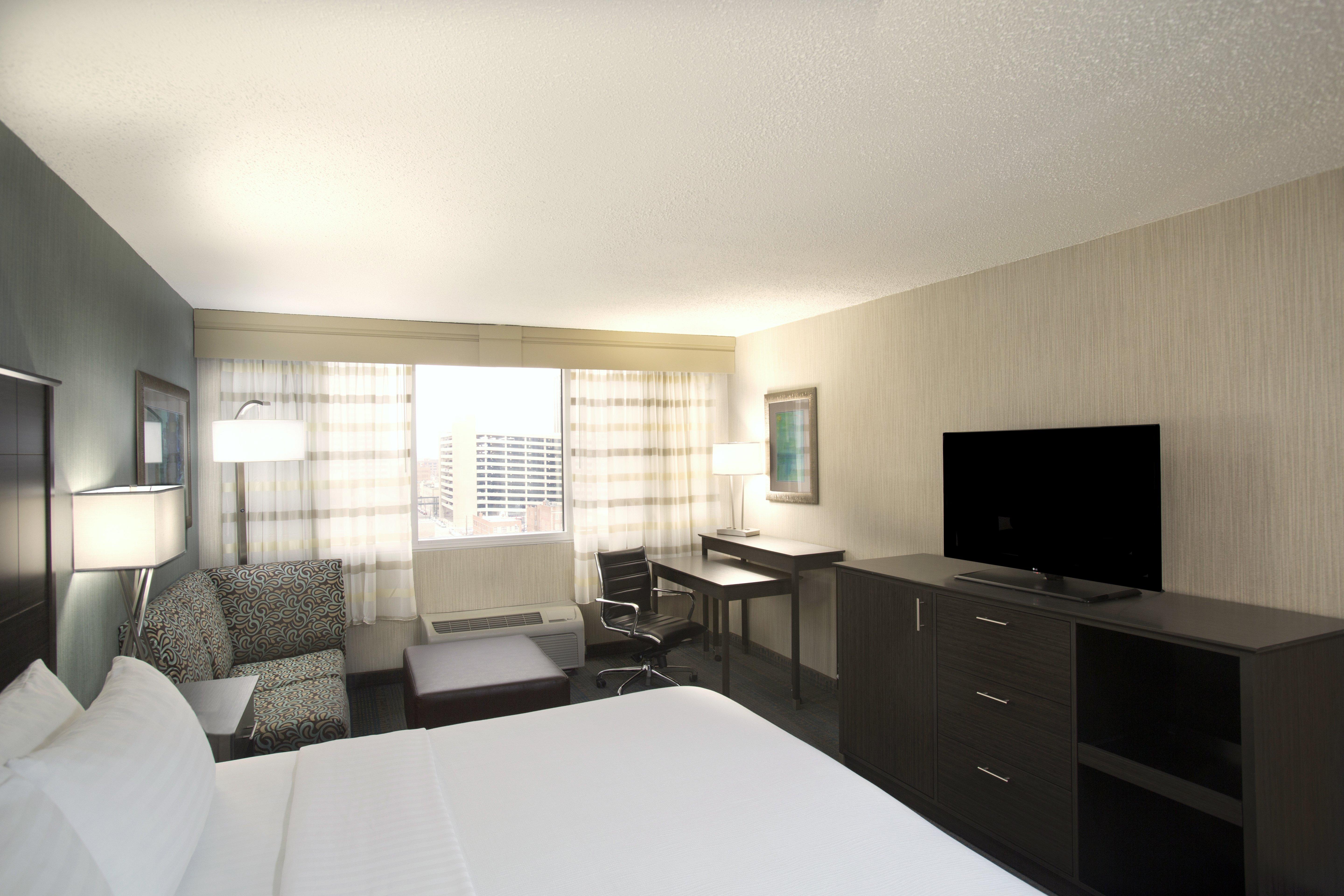 Holiday Inn Columbus Dwtn-Capitol Square By Ihg Exterior photo