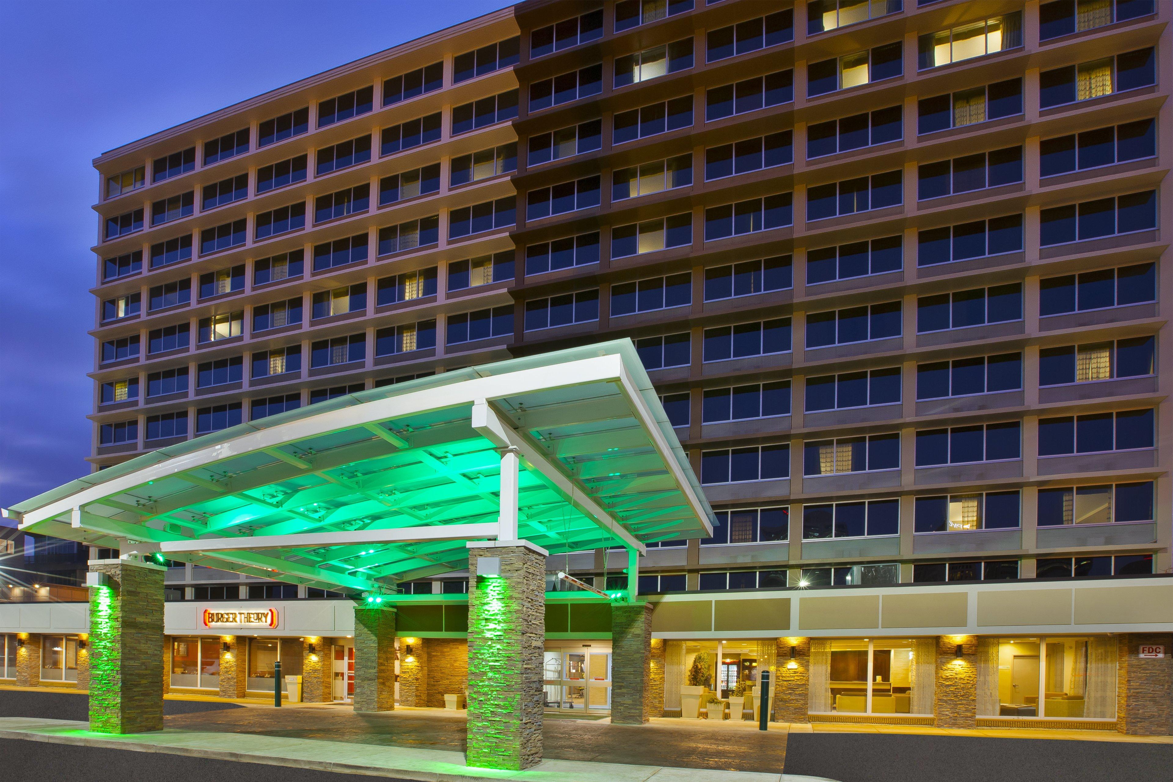 Holiday Inn Columbus Dwtn-Capitol Square By Ihg Exterior photo