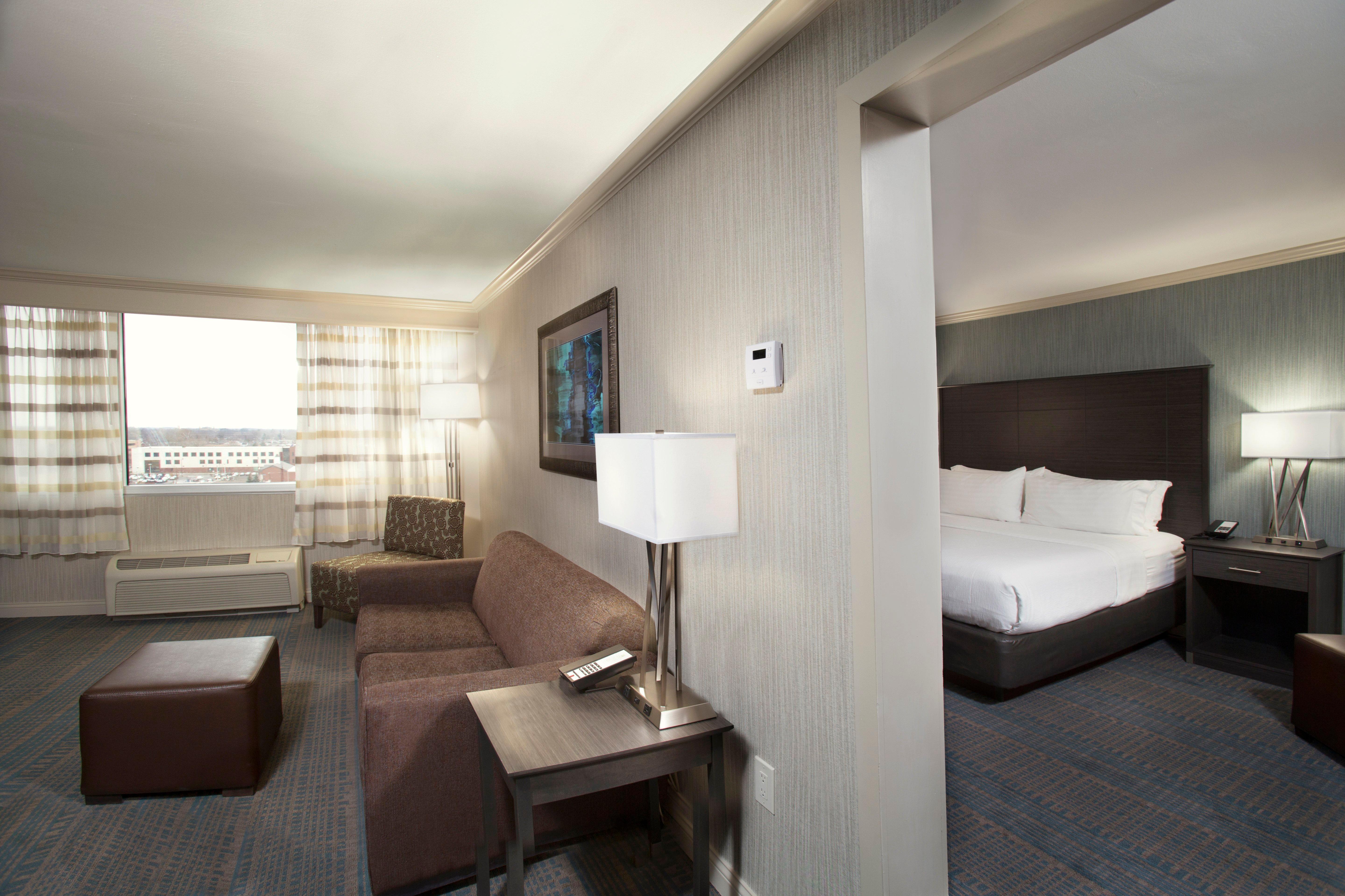 Holiday Inn Columbus Dwtn-Capitol Square By Ihg Exterior photo