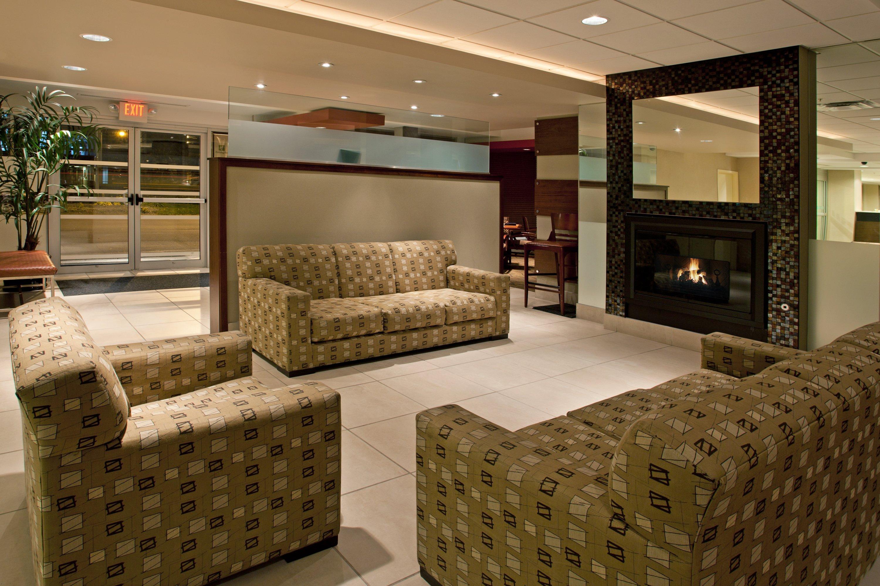 Holiday Inn Columbus Dwtn-Capitol Square By Ihg Exterior photo