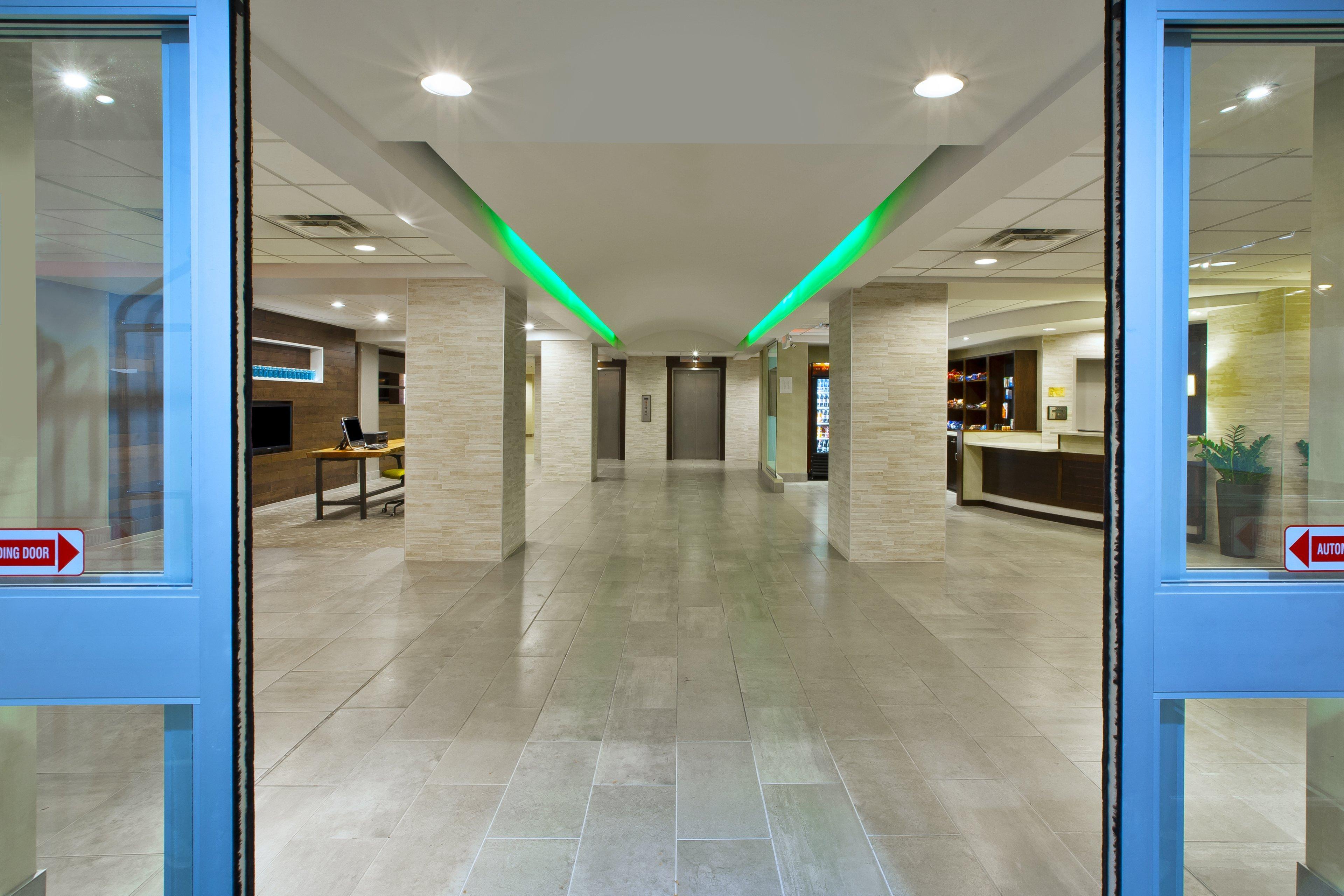 Holiday Inn Columbus Dwtn-Capitol Square By Ihg Exterior photo